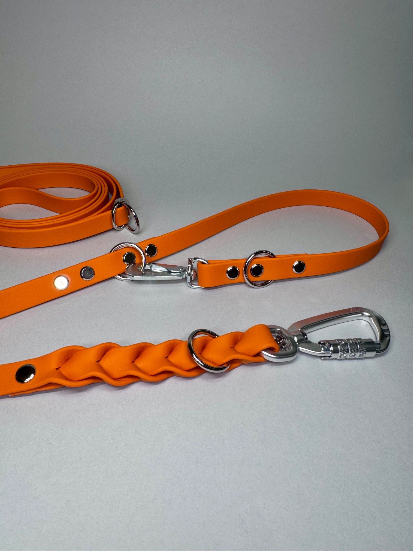 Kuvan hihnassa sekä kiinteitä että siirrettäviä kiinnityspisteitä